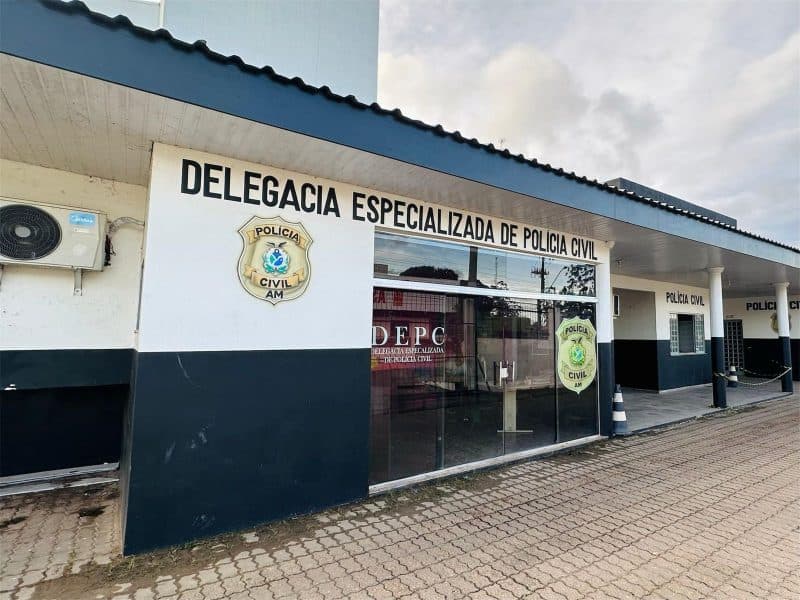 Homem esfaqueia esposa após ser impedido de beber no interior do Amazonas