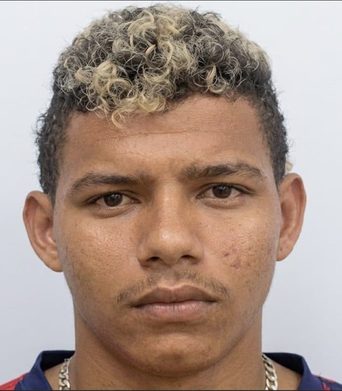 ‘Preguiça’ é procurado por duplo homicídio, aborto e tentativa de homicídio em Manaus