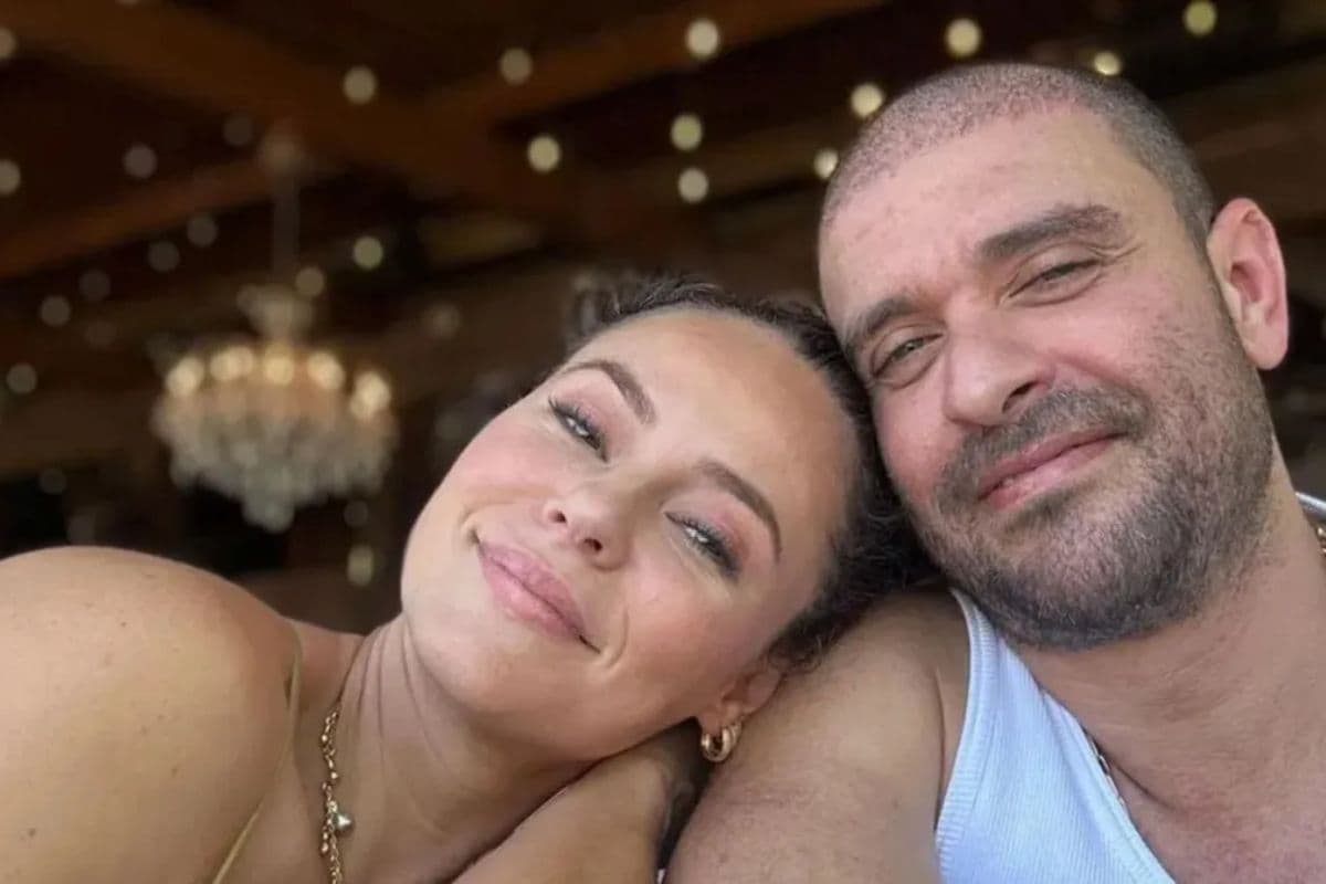 Diogo Nogueira e Paolla Oliveira ensaiam reconciliação, diz colunista