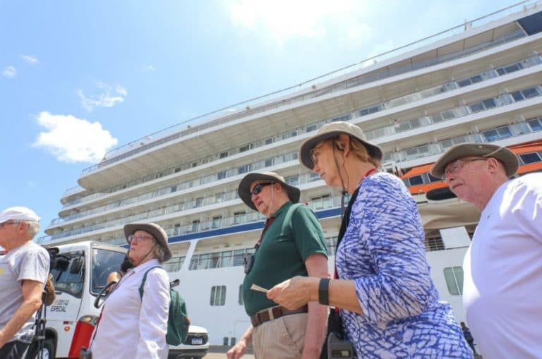 Turismo do Amazonas lidera crescimento nacional em 2025, aponta IBGE