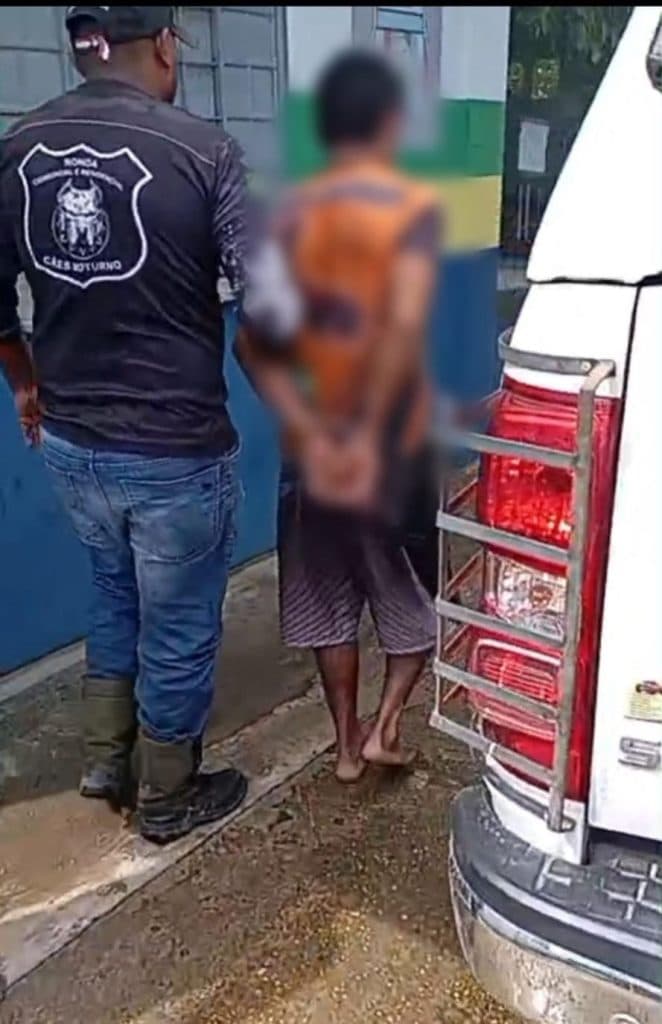 Homem é preso por ameaçar ex e irmãs dela com terçado em Carauari
