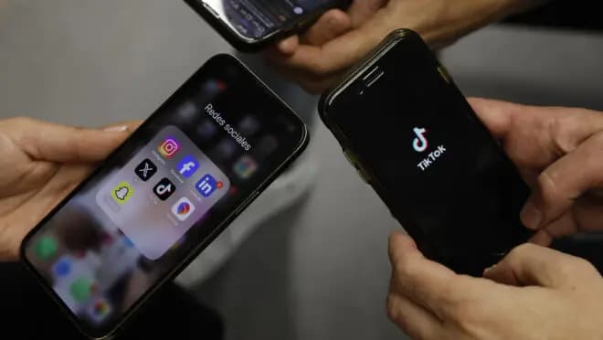 Projeto de lei quer proibir monetização de perfis de parlamentares nas redes sociais