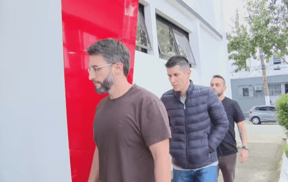 Polícia pede prisão de donos de academia após morte de mulher em aula de natação