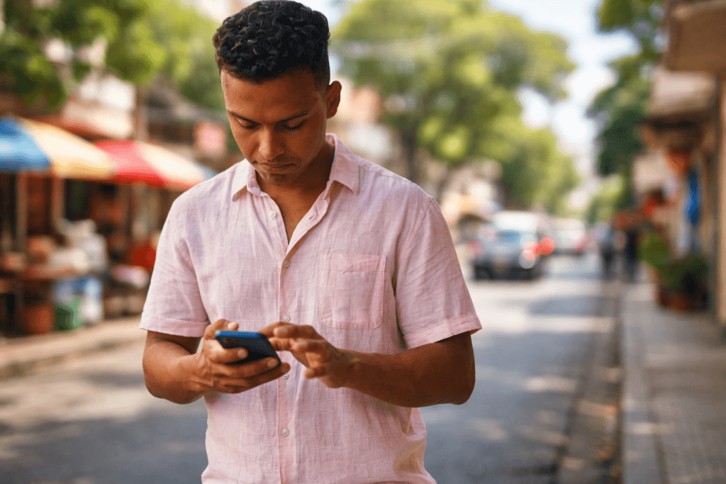 Como evitar golpes com deepfake: guia prático para proteger sua imagem