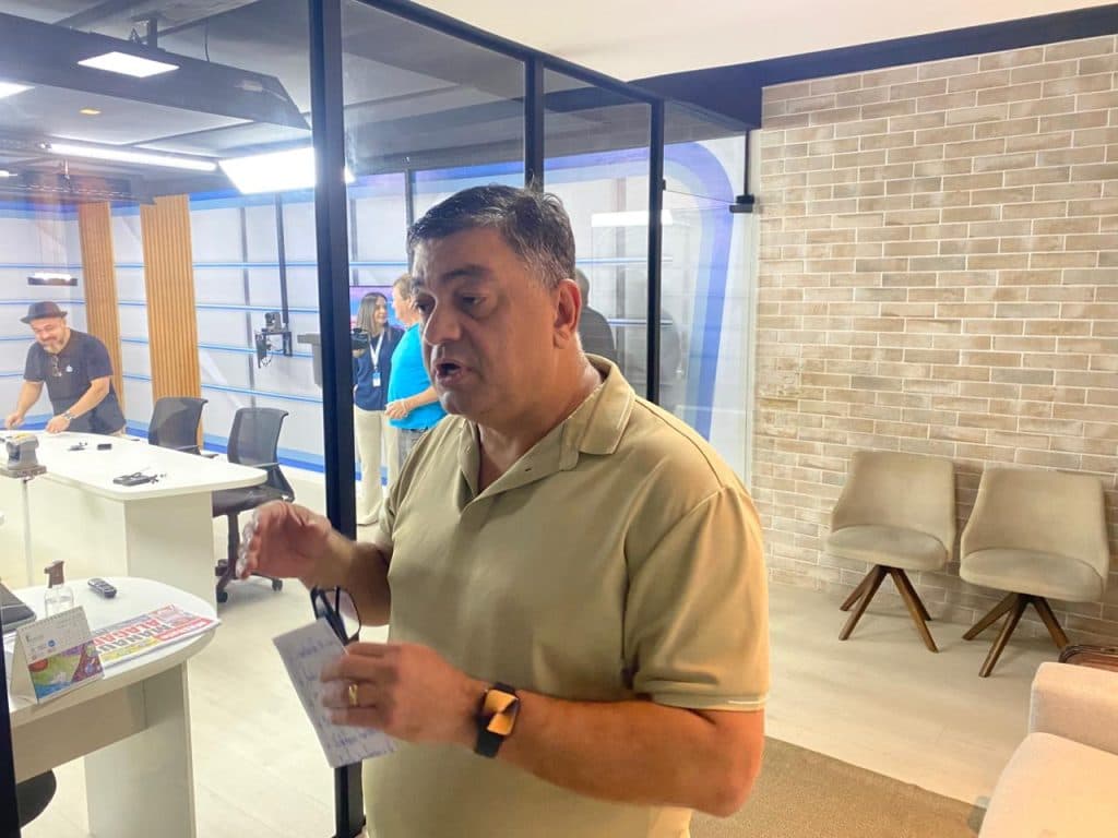 Fora do cenário político, Dermilson Chagas ainda tem fôlego para competir em 2026