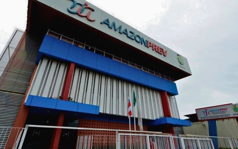 Justiça suspende repasse de consignados de servidores do Amazonas ao Banco Master