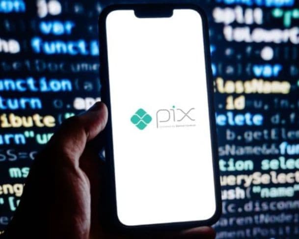 Mais de 2 mil chaves Pix de clientes da Agibank tiveram dados cadastrais vazados, confirma BC