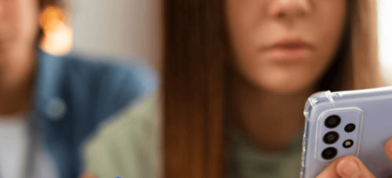 Ministério da Justiça cobra explicações do TikTok sobre trend que incentiva agressões a mulheres