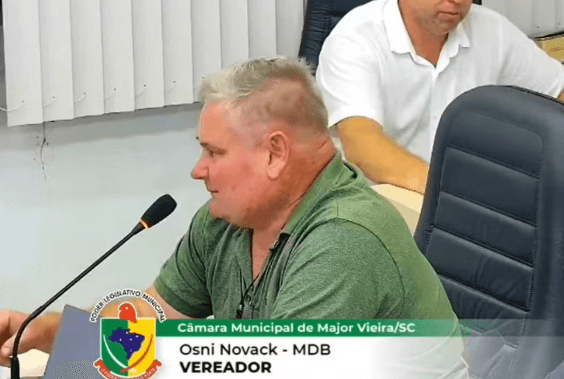 Vereador gera polêmica ao sugerir matar cães de rua em SC
