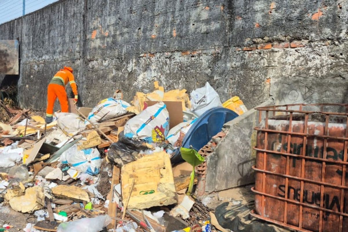 Descarte irregular de lixo agrava crise ambiental em Manaus e exige ações mais rígidas
