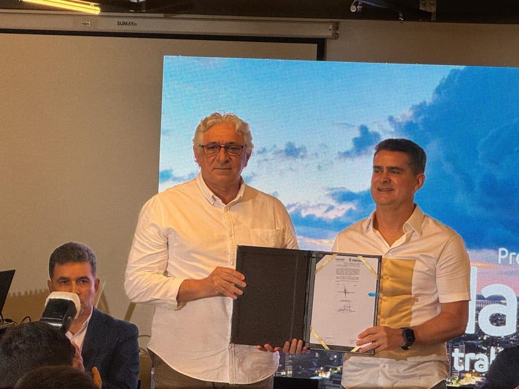 Prefeito assina decreto que regulamenta Programa Manaus Sustentável com incentivos para construções verdes