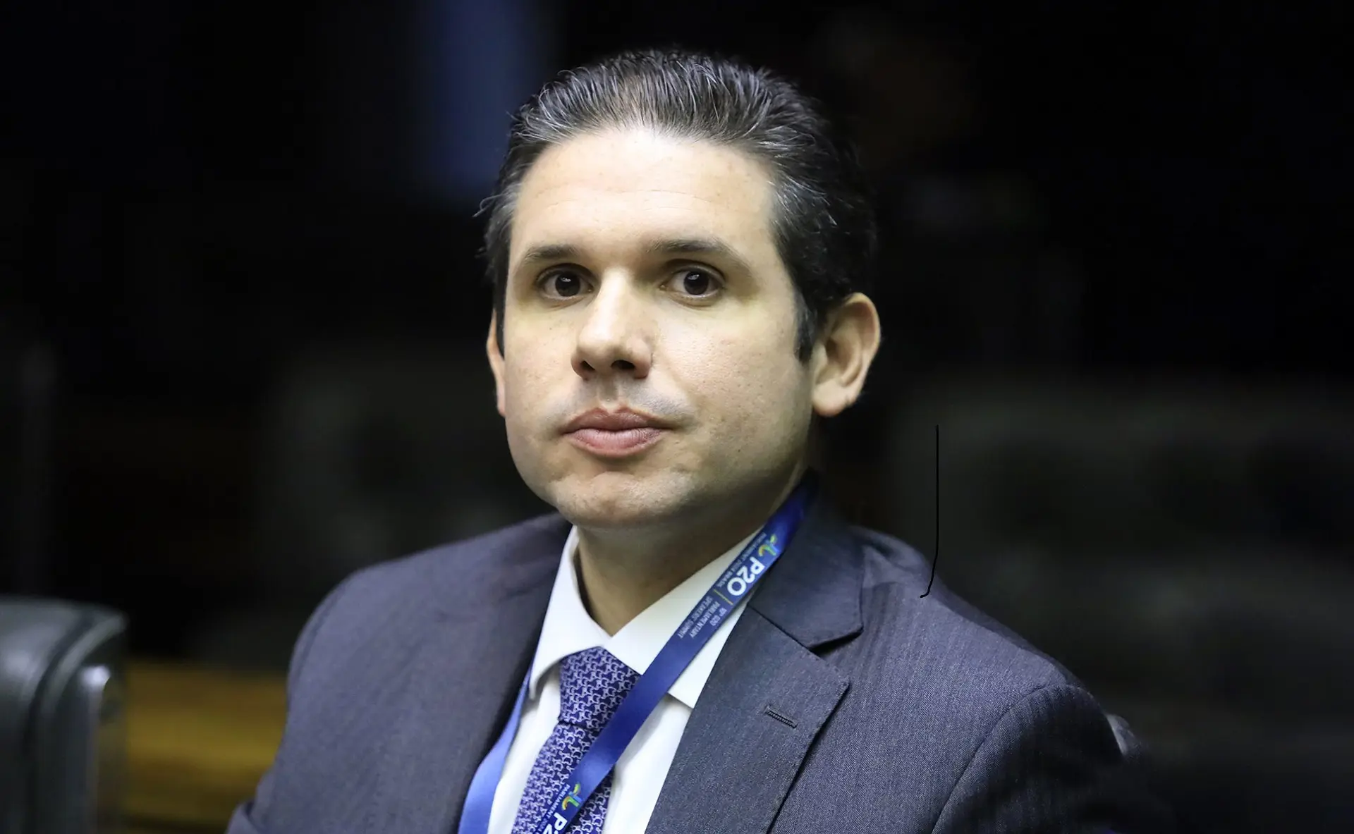 Centrão fecha bloco pela reeleição de Motta