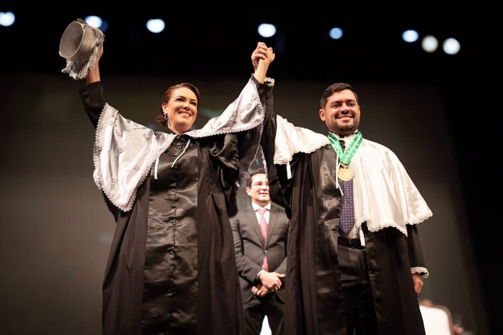 André Zogahib e Katia Couceiro tomam posse para novo mandato na reitoria da UEA