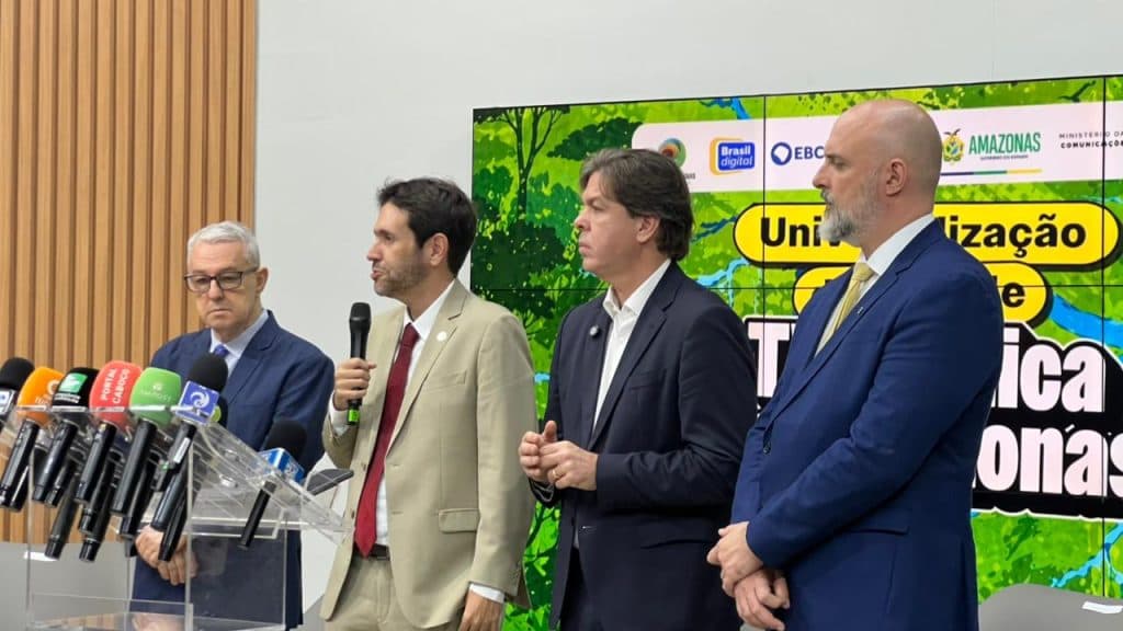 Anatel explica como assistir à TV pública em todos os 62 municípios do AM