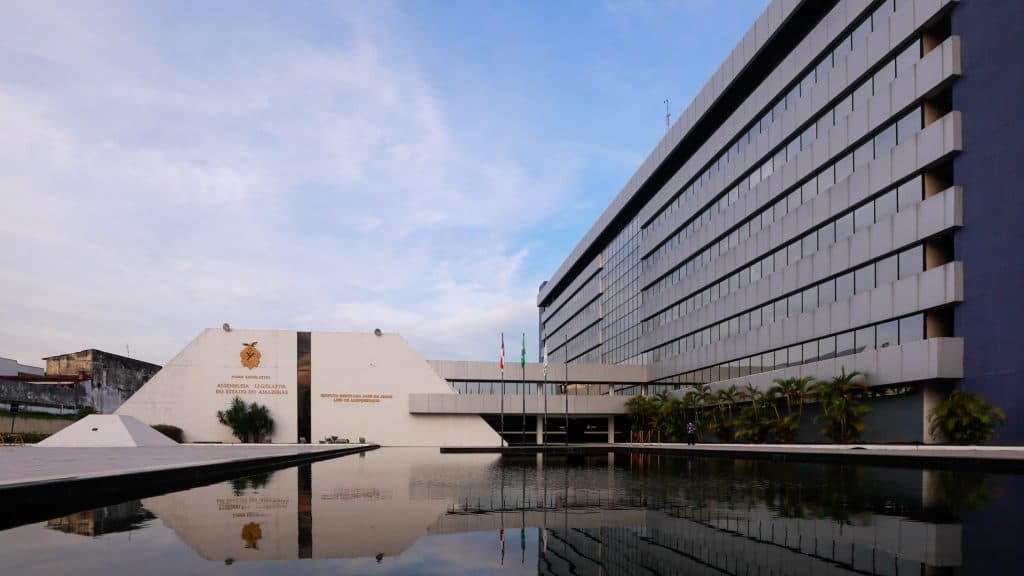 FGV publica resultado final do concurso da Aleam; confira lista de aprovados