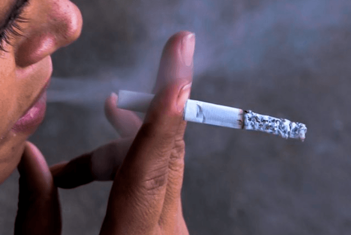 SUS registra aumento de 138% na oferta de remédios para deixar de fumar no Brasil
