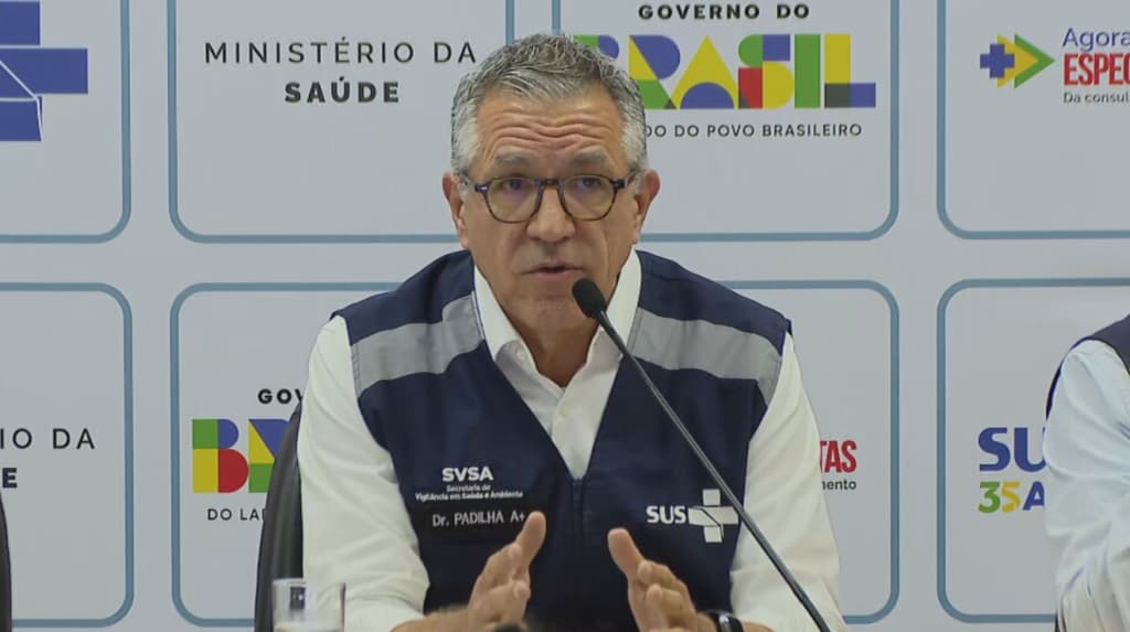 Mortes suspeitas por vacina do Butantan são de profissionais de saúde, diz ministério