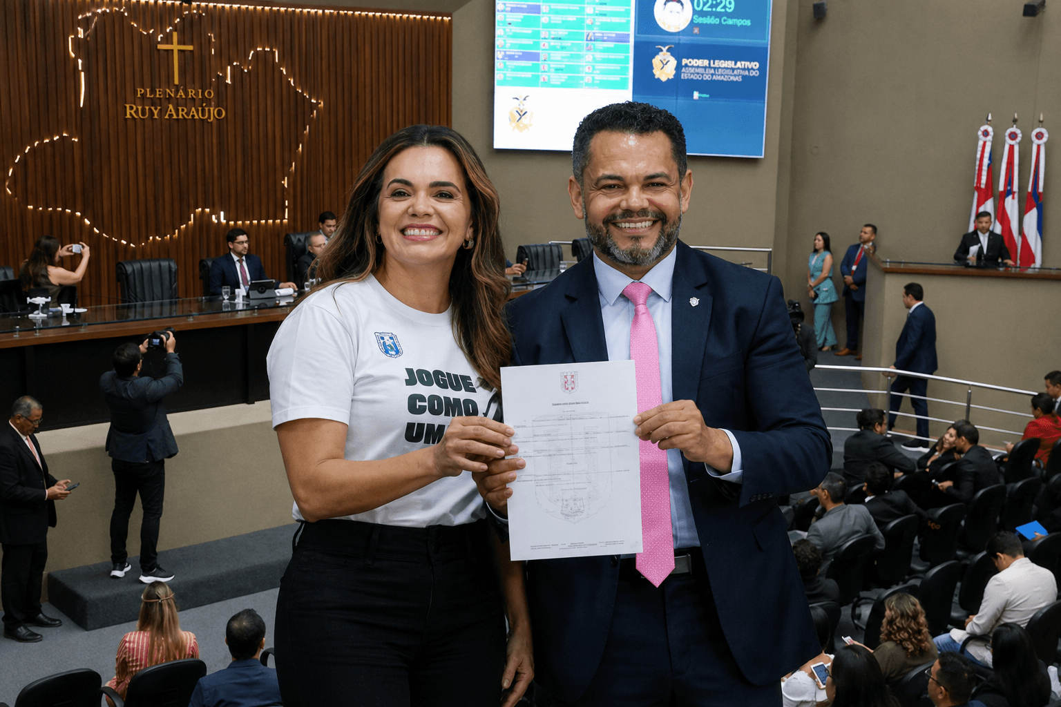 Líder do PSD: Alessandra “está mais que preparada” para ser vice de Omar