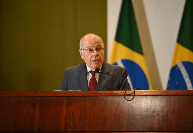 Brasil reage a tarifa de 12,5% proposta pelos EUA e diz que medida é injusta