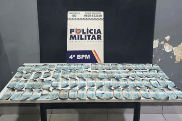Incêndio destrói cerca de R$ 8 mil guardados dentro de casa