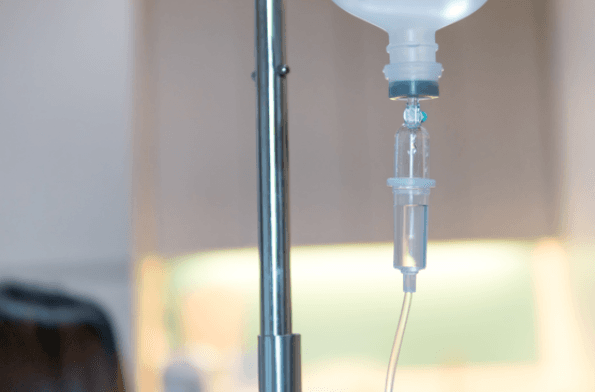 Promessas da soroterapia não têm comprovação científica, alerta Anvisa