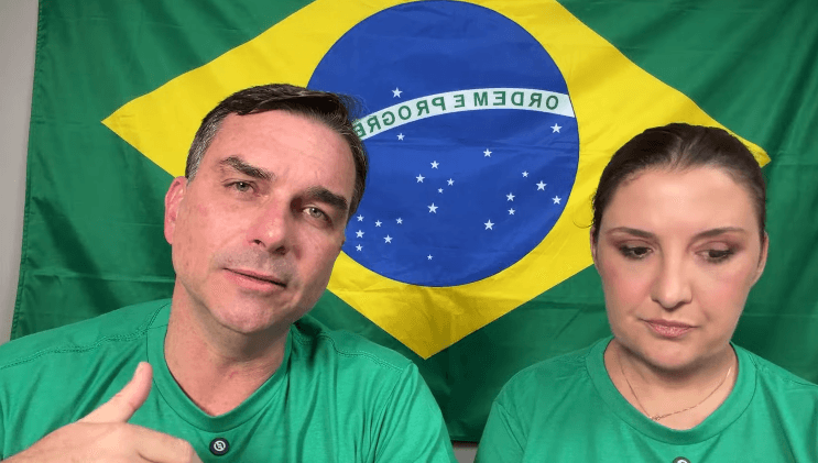 “Não virei feministo”, diz Flávio após lançar plano “Brasil por Elas”
