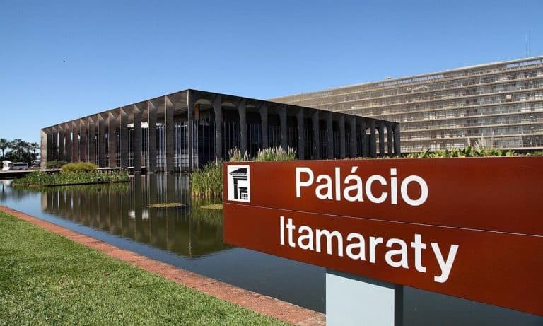 Itamaraty pede que brasileiros evitem viagens ao Oriente Médio