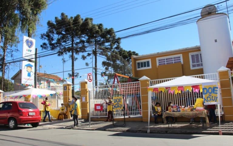 Campanha em Manaus arrecada eletrodomésticos para reciclagem solidária