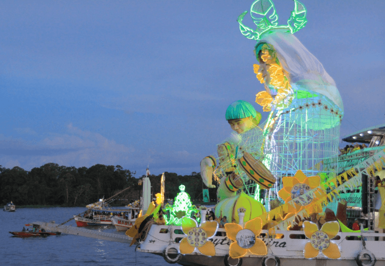Festa do Carmo, padroeira de Parintins, encerra nesta quinta como referência de turismo religioso