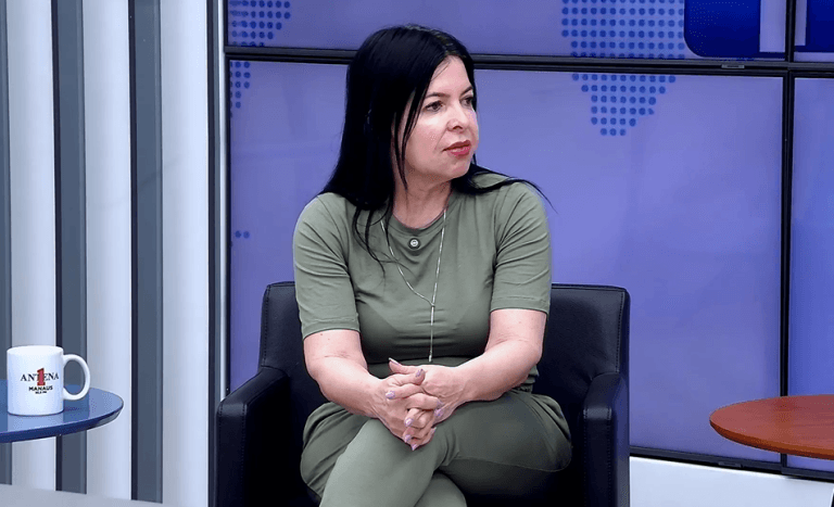 Débora Mafra defende reserva de 50% das cadeiras do Parlamento para mulheres