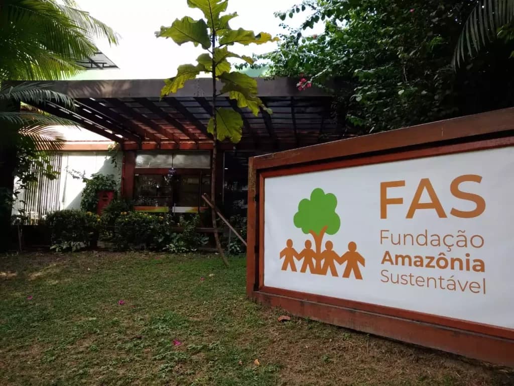 30 pousadas e restaurantes podem receber energia solar, internet e até R$ 50 mil no AM