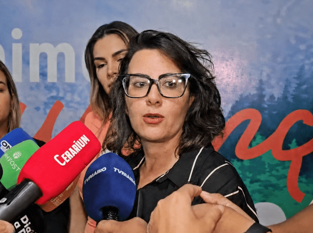 Em Manaus, ministra defende combate à tortura e critica redução da maioridade penal