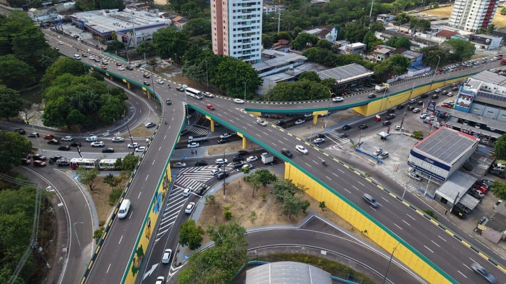 Viaduto Miguel Arraes terá interdições neste domingo; confira mudanças no trânsito
