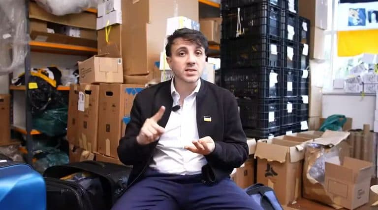 Renan Santos diz que não vai desistir após suspensão de candidatura
