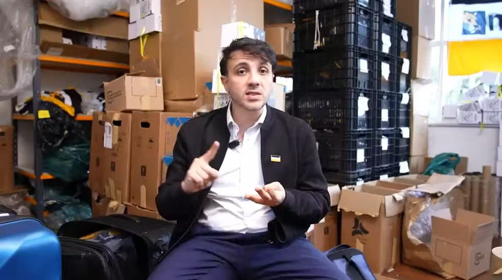 Renan Santos diz que não vai desistir após suspensão de candidatura