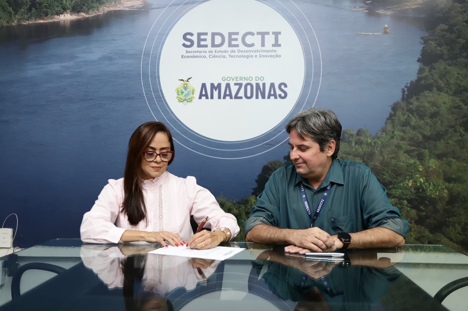 Luzia Raquel Said assume secretaria executiva de Ciência e Tecnologia do AM
