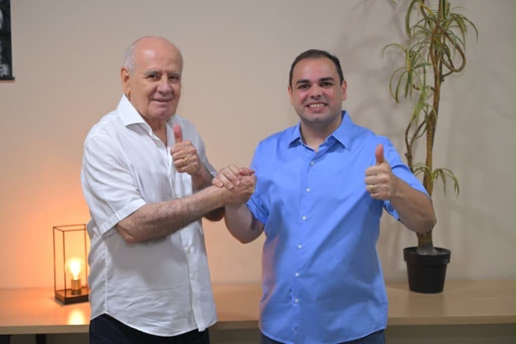 Às vésperas da convenção, Roberto Cidade confirma Serafim Corrêa como vice na chapa da reeleição