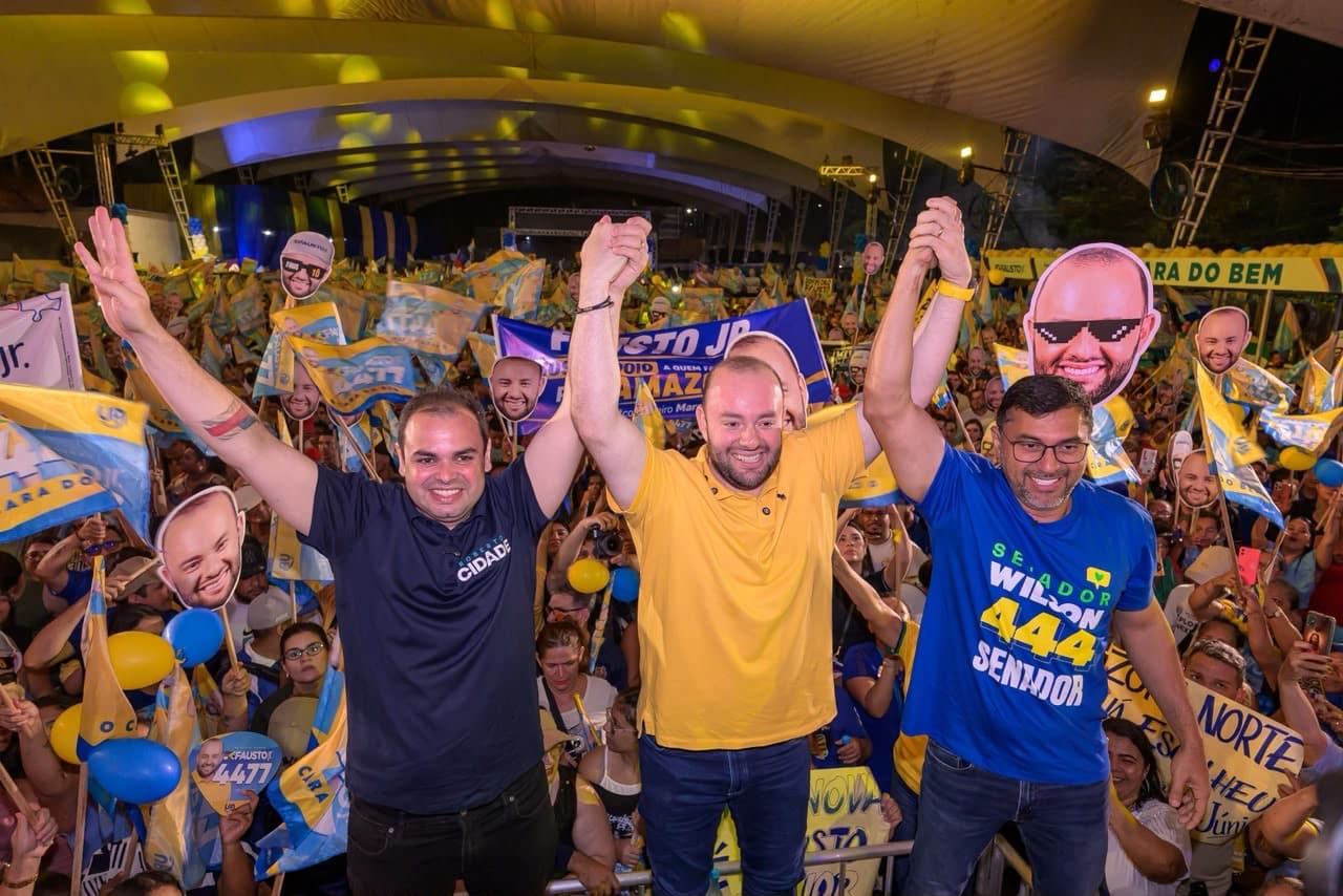 Fausto Júnior reúne 7 mil pessoas e dá a Roberto Cidade terceiro ato de campanha no primeiro dia