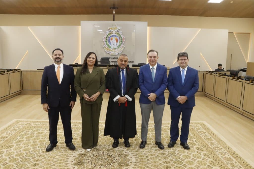 Lista tríplice: Grace fala em gratidão, Choy em escolha sábia e Carlos Alberto em experiência