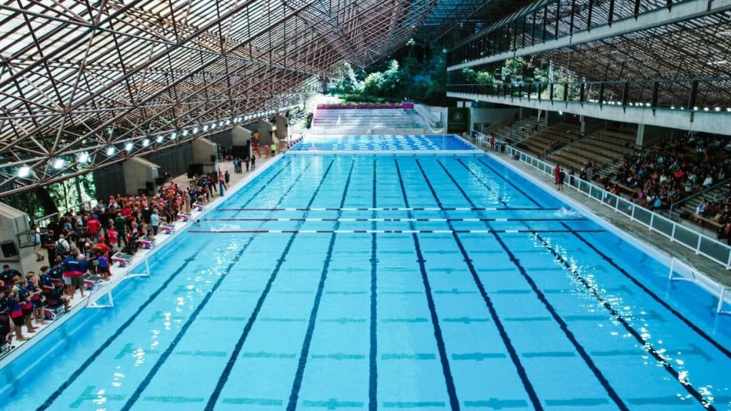 Manaus aumenta consumo de água em 12 piscinas olímpicas por dia no período de calor