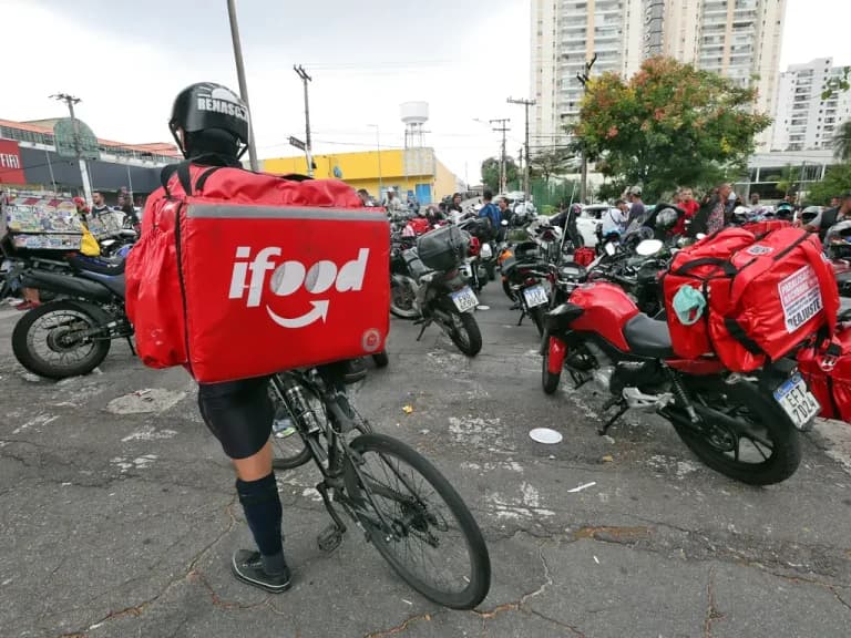 Descanso, banheiro e hidratação: Manaus terá pontos para motoboys e ciclistas