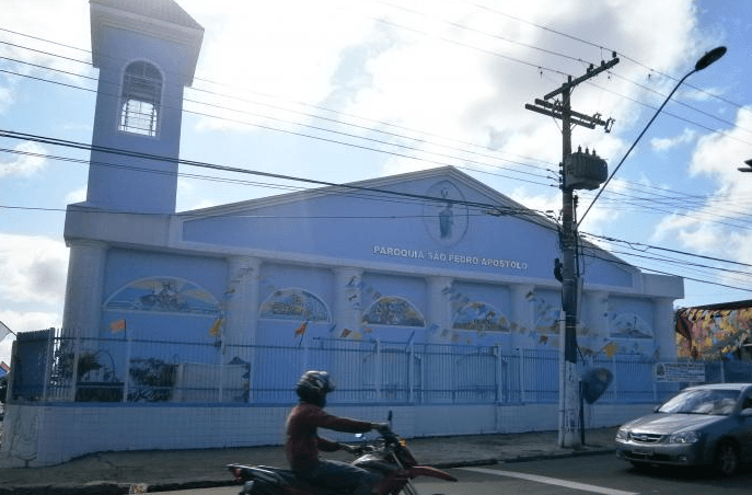 Furtos se repetem e deixam paróquia de Manaus sem energia