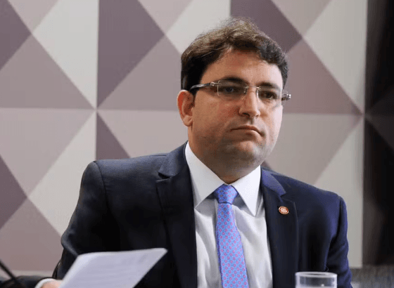 PF investiga advogado por suspeita de usar bets para lavar dinheiro