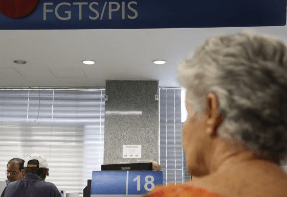 Prazo para pedir ressarcimento do antigo PIS/Pasep termina nesta quarta (30)