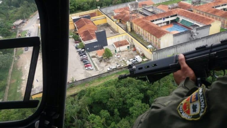 Tentativa de fuga no Compaj é impedida e visitas suspensas em Manaus