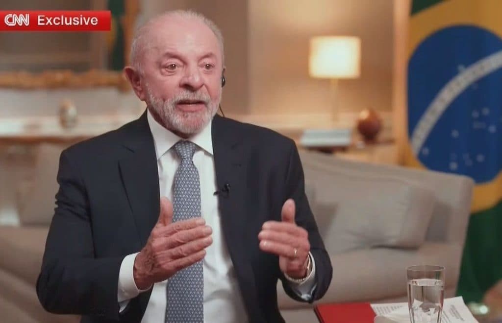 Lula cita morte de Saddam Hussein para criticar EUA