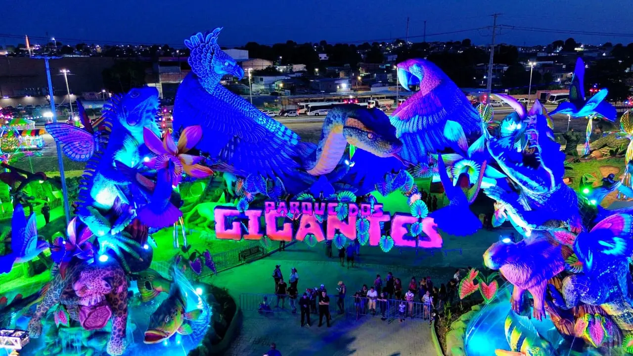 Praça Molhada do Parque Gigantes da Floresta fecha para manutenção