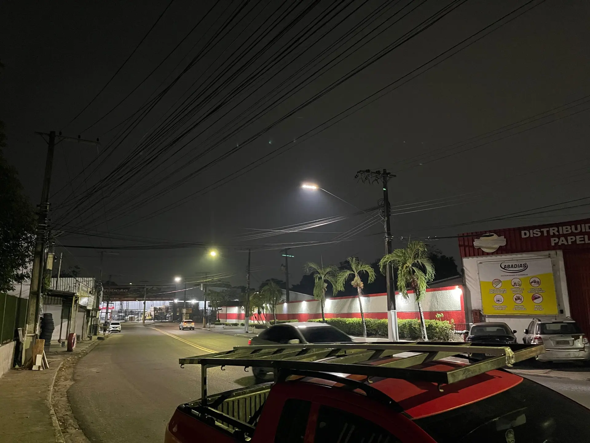 Defesa Civil alerta para chuva forte após dias de fumaça em Manaus