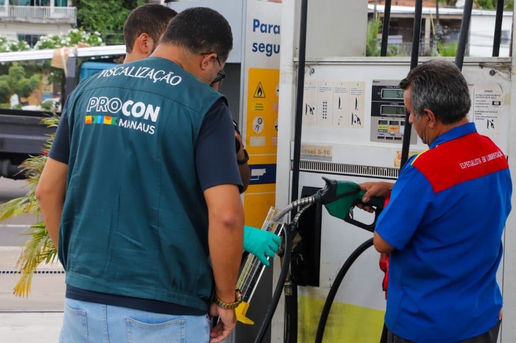 Gasolina comum sobe 7,95% em Manaus e preço mínimo vai a R$ 6,79