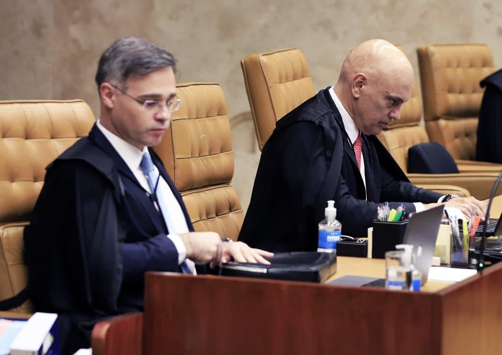 Moraes e Mendonça tiveram discussão no STF, diz coluna